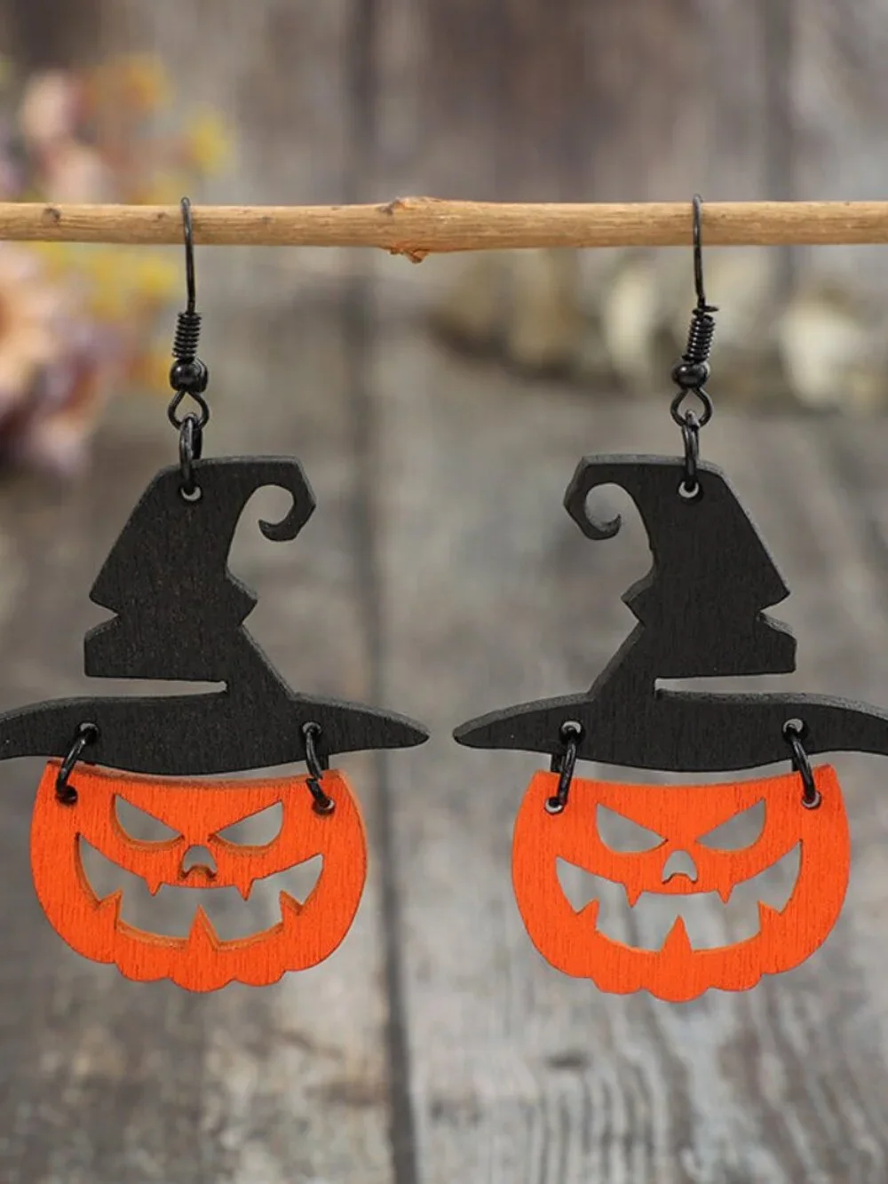 Wooden Pumpkin Shape Earrings | NWT